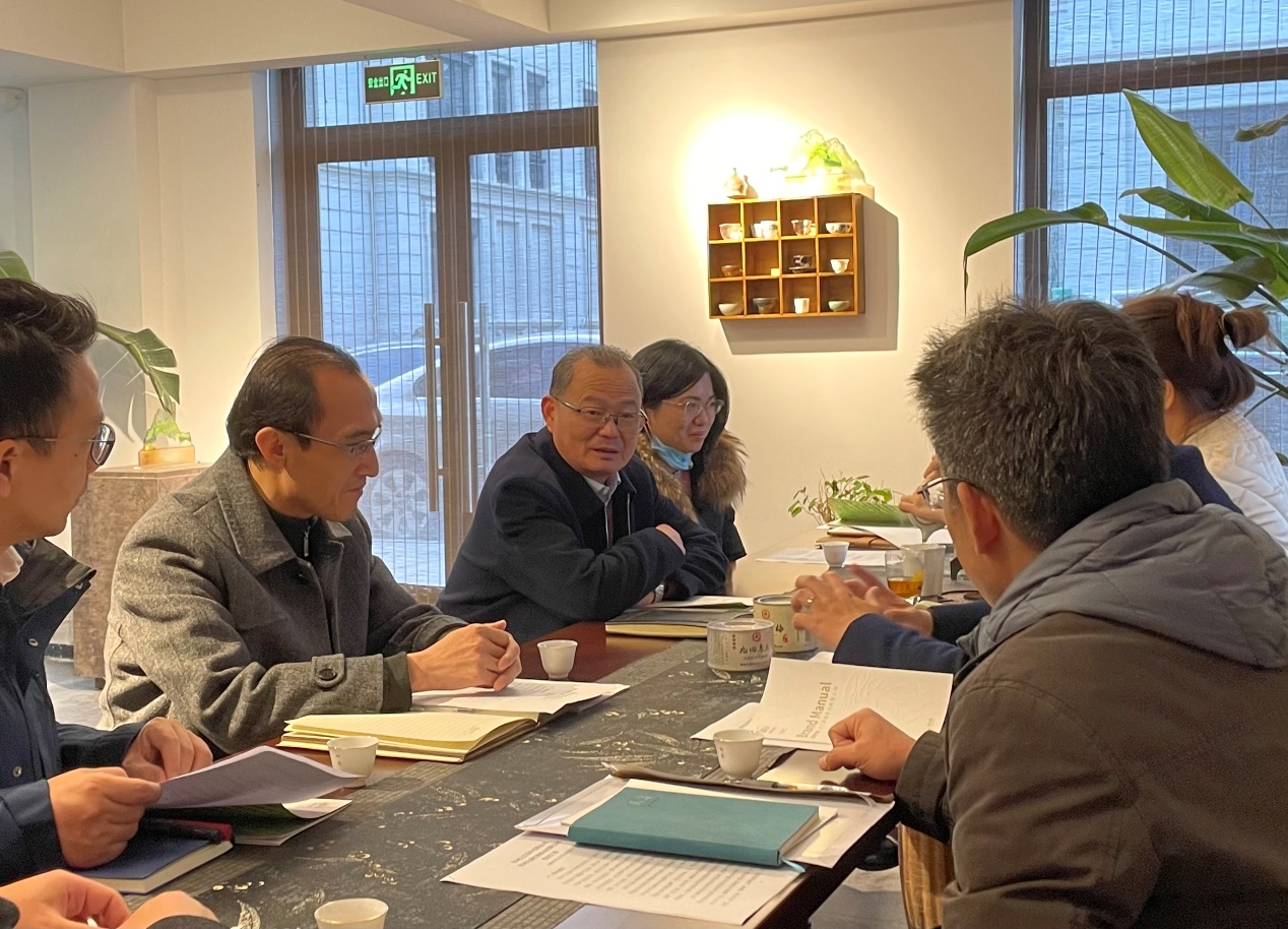 杭州之江国家旅游度假区管委会副主任马定忠到华亿(中国)一站式服务平台狮峰茶业公司调研